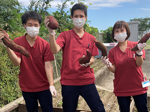 明るく元気な職員